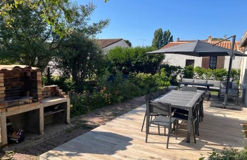 Cheray House | Maison 4 chambres & jardin à Chéray