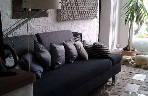 Goetzenbruck Apartment | Maison Art et Jardin