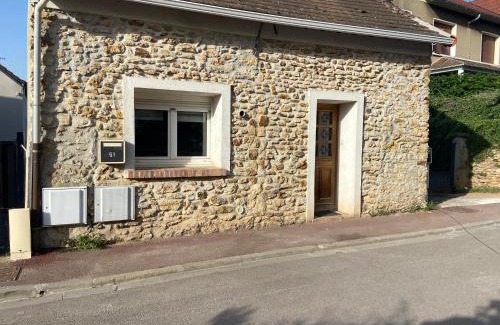 Orgeval House | Maison au calme a l'orée du bois. Accès A13-A14