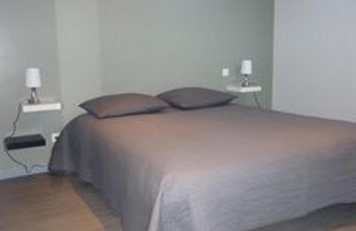 Averdon House | Maison avec piscine chauffée, proche Châteaux de la Loire, confort et charme, animaux acceptés - FR-1-491-355