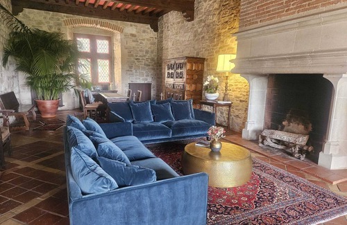 Cordes-sur-Ciel Bed & Breakfast | Maison Bakéa
