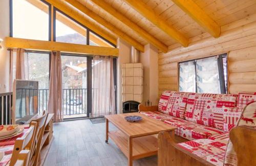 La Perriere House | Maison chaleureuse à Courchevel avec vue sur montagnes