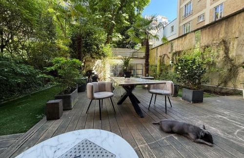 16th Arrondissement Apartment | Maison Cosy