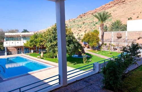 Bzou House | Maison D'hôtes Ait Mouli