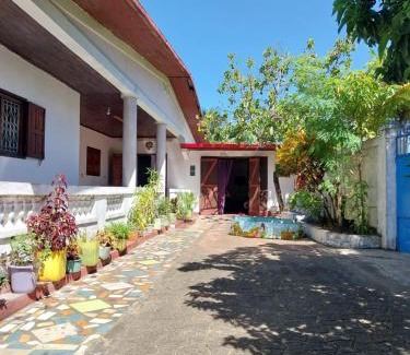 Toamasina House | Maison d'hôtes Villa Mont du Pèlerin à Toamasina Madagascar