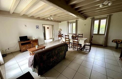 Saint-Etienne-de-Vicq House | Maison de campagne proche Vichy