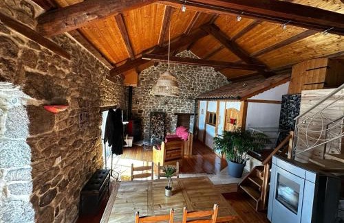 Tence House | Maison de campagne atypique à Tence