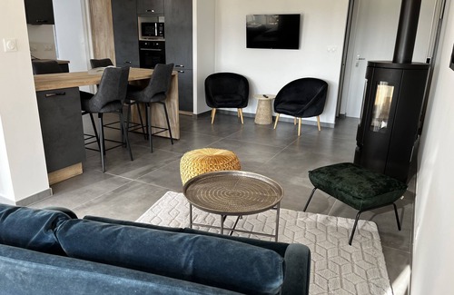 Baud House | Maison de Campagne Avec Brasero à 30 min de la mer
