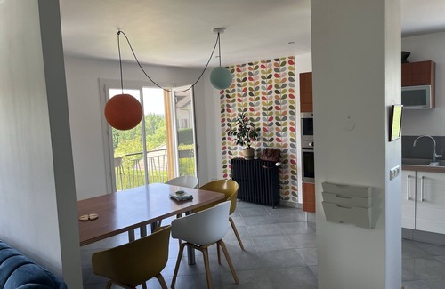 Mathonex House | Maison de Campagne le Plaisir