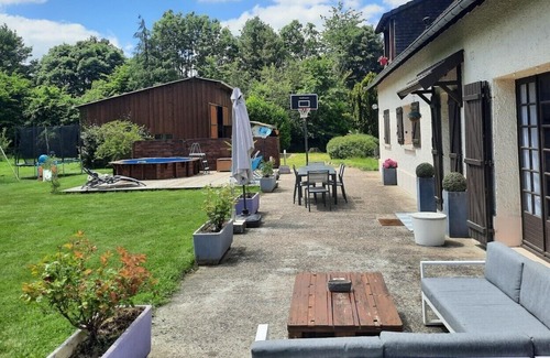 Marolles House | Maison de Campagne, Piscine, Aire de Jeux, Jardin