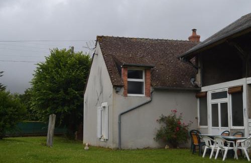 Reuilly House | Maison de Charme en Berry avec Jardin et Wifi, Proche Vignobles - FR-1-591-231