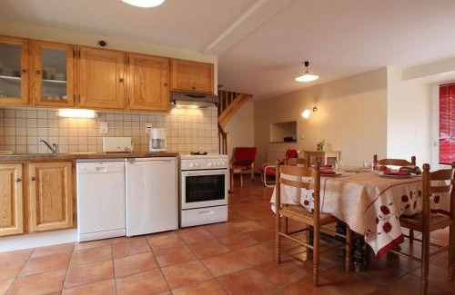 Vergezac House | Maison de charme en pierres - Proche Puy-en-Velay, idéal familles, randos & confort moderne - FR-1-582-48