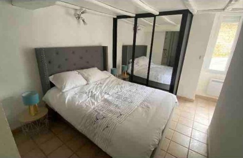 Courcelles-les-Montbard Apartment | Maison de la Fontaine