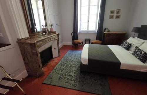 Saint-Pons-de-Thomieres Bed & Breakfast | Maison De l'Aguze