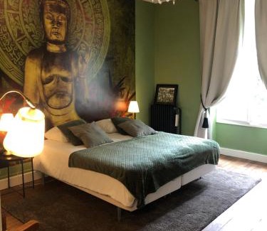 Cosne-d'Allier Bed & Breakfast | Maison de la Comtesse