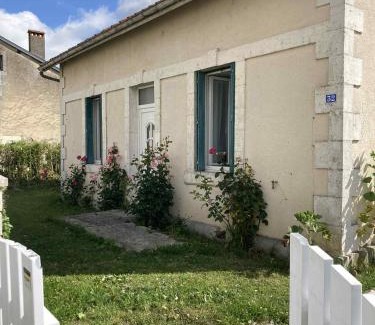 Neuvic House | Maison du bonheur spa