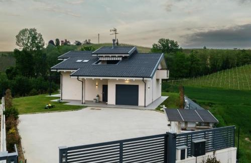 Santo Stefano Roero House | Maison du Mathilda