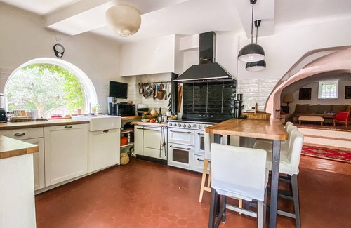 Belvezet House | Maison Familiale Proche D'uzes Avec Piscine