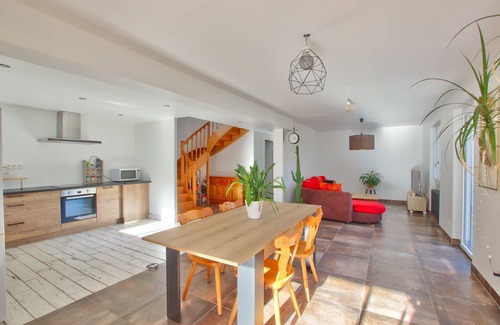 Saint-Jean-de-Maurienne House | Maison Individuelle de 120m² Avec Jardin