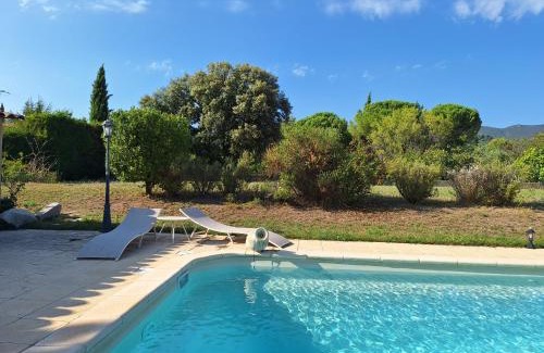 La Motte-dʼAigues House | Maison au calme entre vignes et Luberon