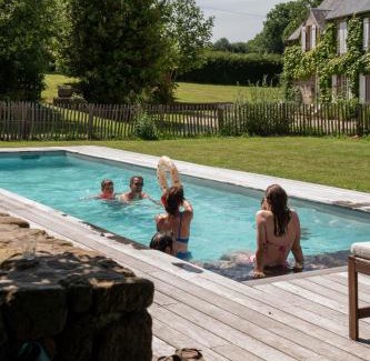 Saint-Pierre-Langers Bed & Breakfast | Maison Hyacinthe