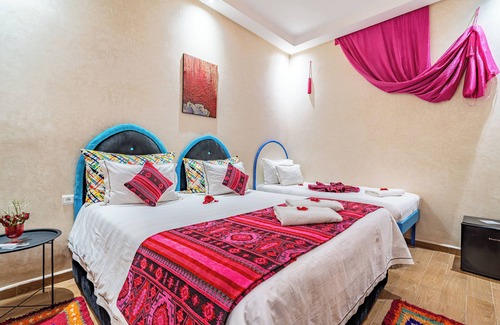 Marrakech Hotel | MAISON KA HOTEL: ENSUITE ROOM/RESTAURANT/HAMMAM & SPA BODY TREATMENTS