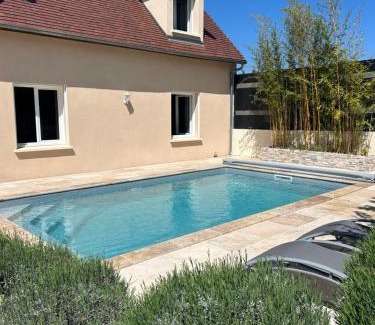 Monthoiron Bed & Breakfast | Maison Karmanor