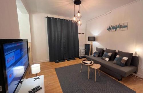 Champs-sur-Marne House | Maison La Belle Endormie- Disneyland et Paris