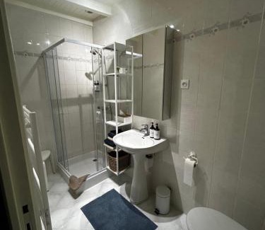 Pouillac Bed & Breakfast | Maison La Galeze