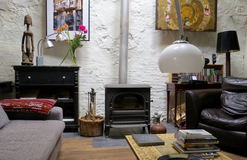 Montreuil-sur-Mer House | Maison labedelo in the beautiful