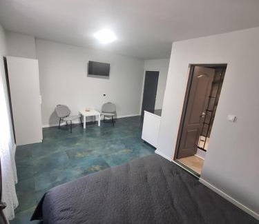 Lupeni House | Maison Legion