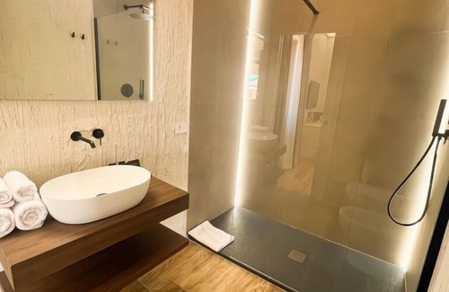 La Maddalena House | Maison Madeleine