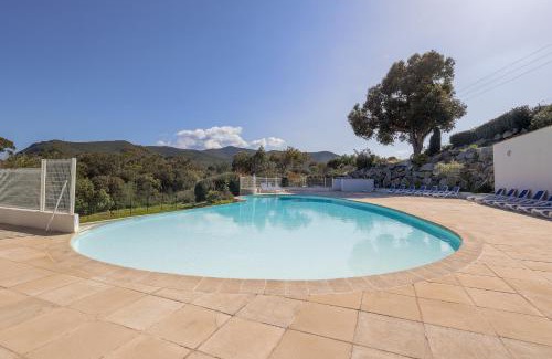 Lozari Apartment | MAISON MITOYENNE VUE MER WIFI PROCHE L'ILE ROUSSE