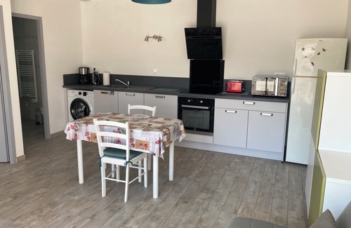 Saint Agnant House | Maison Neuve de 38m² Avec Terrasse