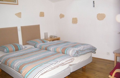 Grandval House | Maison Neuve Grandval