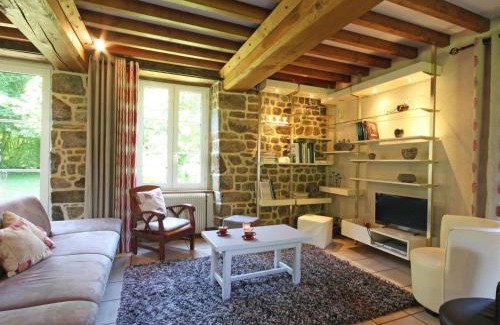 Les Monts-d'Andaine House | Maison Normande : 4 Chambres, Jardin, Activités, Tout Inclus! - FR-1-497-121