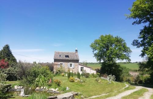 Salmiech Villa | maison piscine privée proche de Rodez