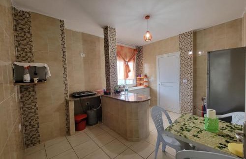 Hammam Al Agzaz Apartment | Maison pour vacance a Hammam Al Ghezaz