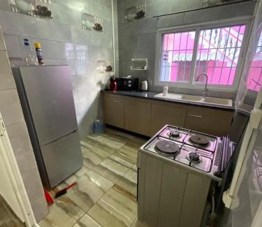 Dembeni Apartment | Maison rose