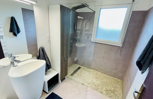 Rignac House | Maison T2 de 70 m2 Avec Jardin et Véranda