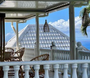 Arue House | Maison Taina