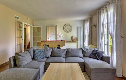 Catenay House | Maison Vue Campagne