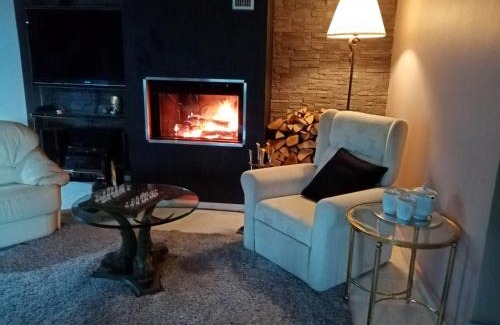 Perea Villa | maisonette with garden