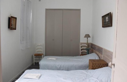 Rochefort Apartment | maisonnette, 5003