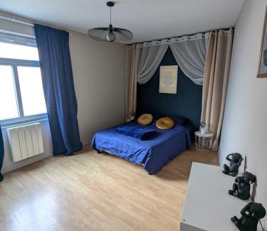 Villiers-sous-Grez Apartment | Maisonnette cosy Côté forêt