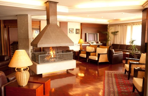 Petropolis Hotel | Maita Palace Hotel