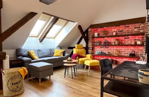 Komarno Apartment | MAJA Premium Loft Apartment in historical city center