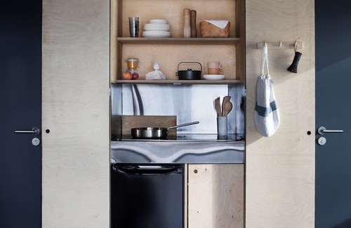 Kaakkoinen District Cabin | Majamaja off-grid cabin in the heart of the Helsinki archipelago