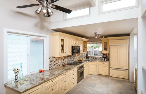 Middletown House | Majestic Harbor Views ~ Sunrise to Sunset