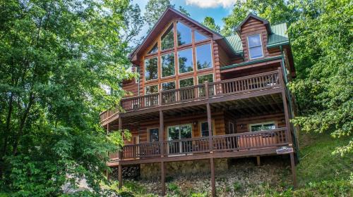 Butler House | Majestic Manor - Peaceful Modern Cabin Retreat Near Watauga Lake